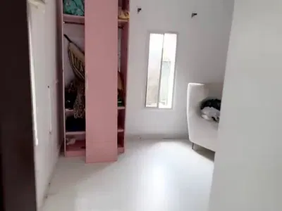 Massive Selfcon Apartment Available