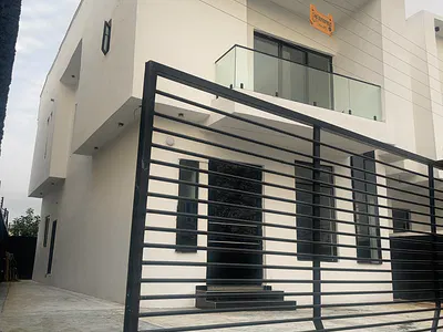 Luxury 4 Bedroom Fully Detached Duplex with Excellent Facility