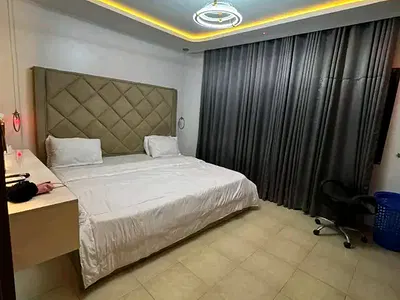 Spacious 4 Bedroom Terraced Duplex with BQ
