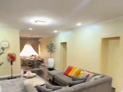 Fully Furnished, Spacious 3 Bedroom Apartment
