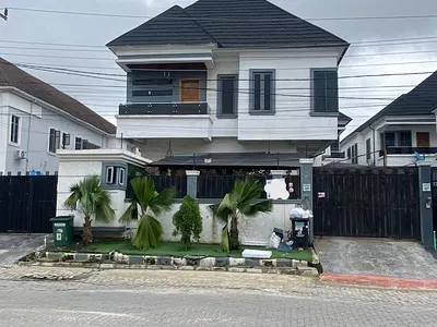 Spacious Furnished 4 Bedrooms Fully Detached Duplex with BQ
