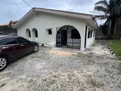 3 Bedroom Detached Bungalow