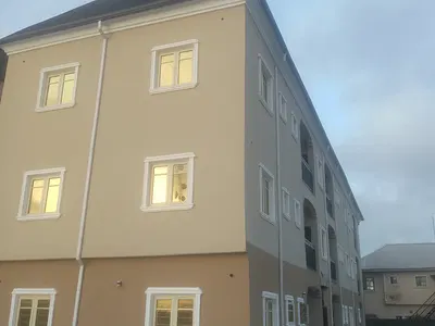 Newly Built 1 Bedroom Apartment in a Secure Estate 2 Mins to Express