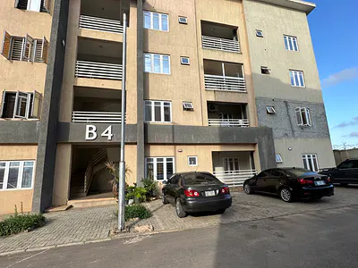 Spacious 3 Bedroom Apartment with 1 Bedroom BQ