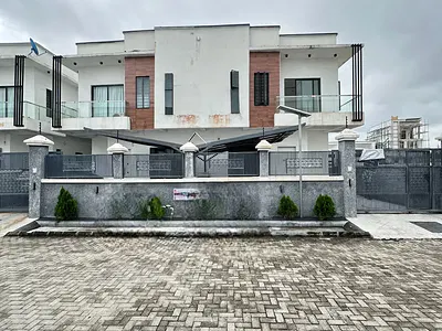 4 Bedroom Semi Detached Duplex with BQ