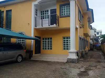 Luxury 4 Bedroom Semi Detached House with BQ