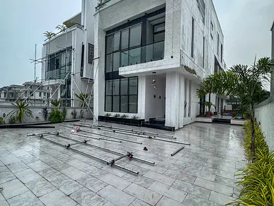 6 Bedroom Detached Duplex