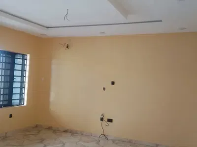 Renovated 3 Bedroom Apartment Upstairs in an Estate