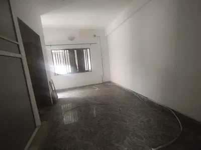 Well Maintained 1 Bedroom Apartment