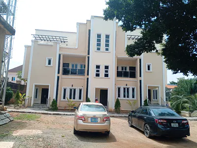 4 Bedroom Duplex with BQ