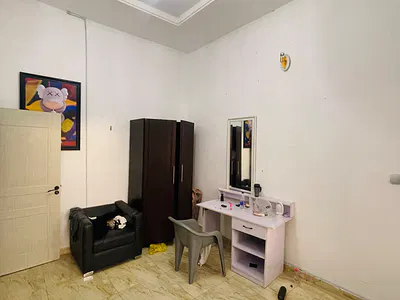 Spacious Single Room Upstairs in a Secured Estate