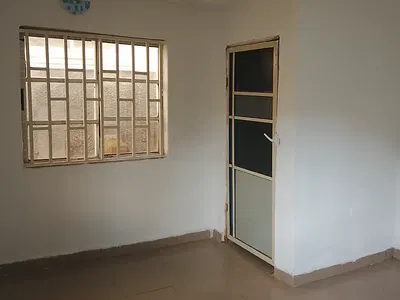 Spacious Self Con