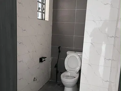 A Luxurious 3 Bedroom Flat +BQ