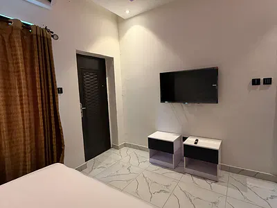 1 Bedroom Flat