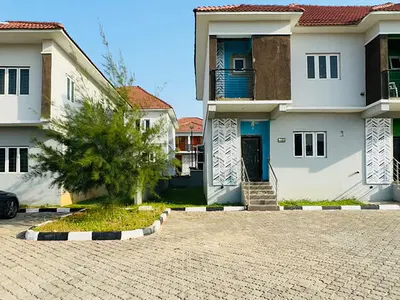 A Brand New 3-Bedroom Terrace Duplex