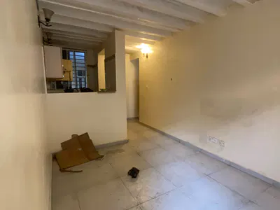 Clean & Spacious Mini Flat in an Estate