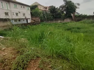 Land Measuring 425SQM