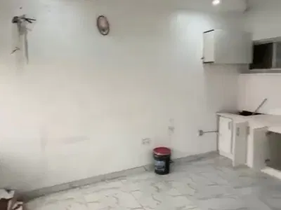 Upstairs 2 Bedroom Apartment Available