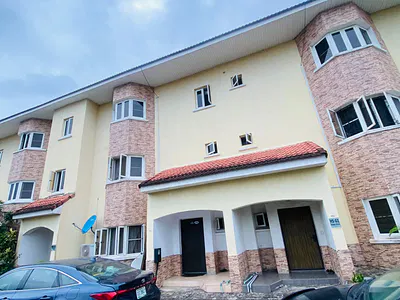 3 Bedroom Terrace Duplex with BQ