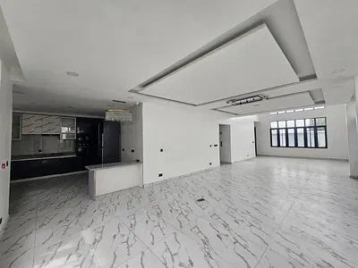 2 Units of Fully Detached Houses