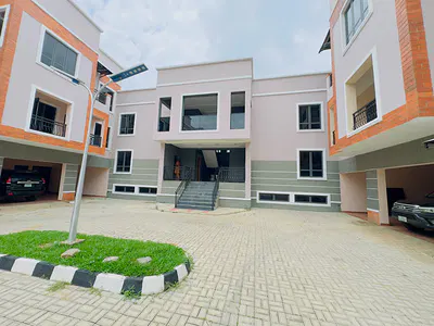 1 Bedroom Flat