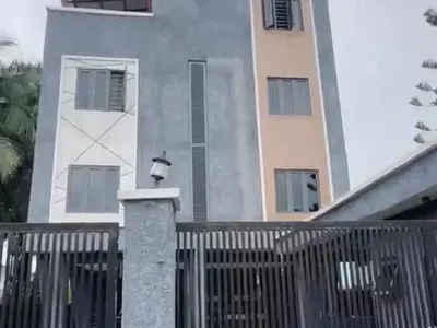 Spacious 2 Bedroom Apartment