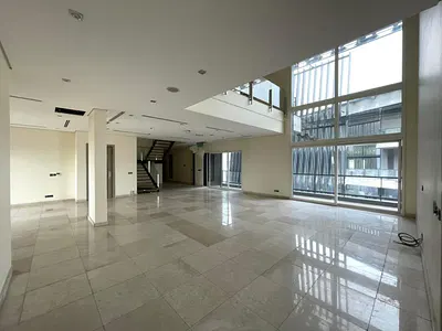 Luxury 4 Bedroom Maisonette Penthouse in a Serene Environment