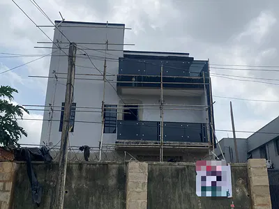 Nicely Built 6 Bedrooms Fully-Detached Duplex
