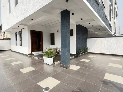 Newly Built 4 Bedroom Terrace Duplex