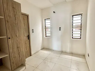 Mini Flat