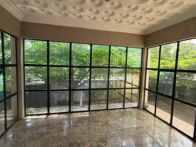 5 Bedroom Fully Detached Duplex and 2 Bedroom Guest Chalet