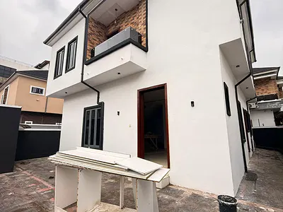 4 Bedroom Detached Duplex with a Room BQ