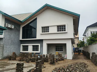 5 Bedrooms Wing of Duplex with 2 Rooms BQ