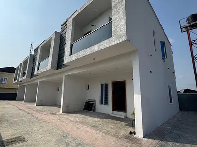 Investment-Grade 4 Bedroom Terrace Duplex