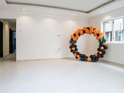 Well Maintained 3 Bedroom Apartment
