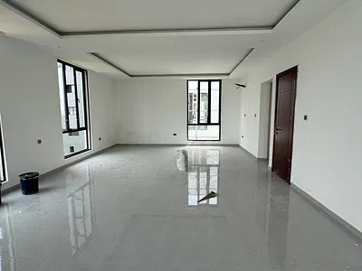5 Bedroom Luxury Home with Elevator, Cinema, Pool & Rooftop Terrace