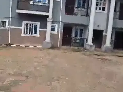 A Massive 10-Flat Building