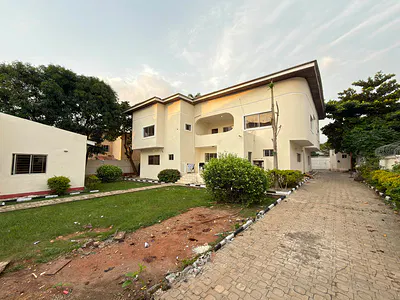 Decent and Massive 5 Bedroom Detached Duplex, 2 Rooms BQ,