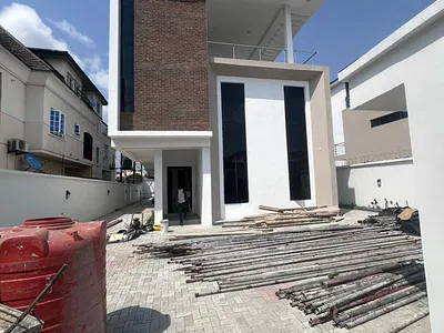 Luxury 5 Bedroom Detached Duplex with Pool, Cinema & BQ