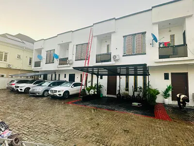 Luxury Furnished 2 Bedroom Terrace Duplex with VQ
