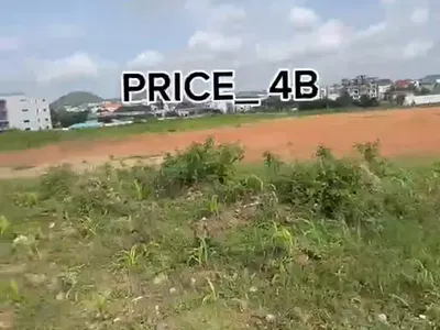 Commercial Land