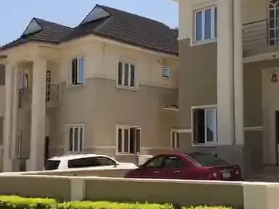 A Fully Fitted 5 Bedroom Duplex in a Nice Estate