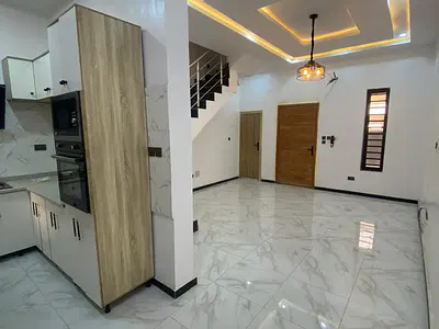 Luxurious 2 Bedroom Terraced Duplex