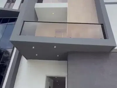 6 Bedroom Fully Finished Fully Detached Duplex