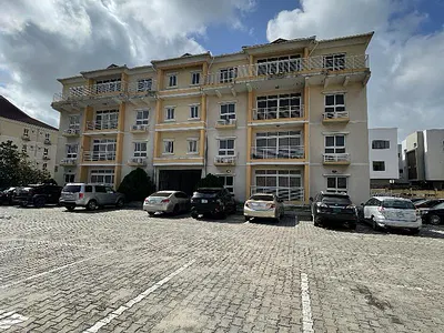 Beautiful 3 Bedroom Apartment