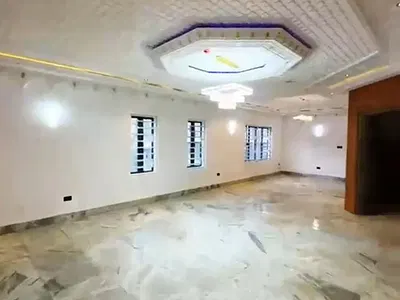 5 Bedroom Detached Duplex