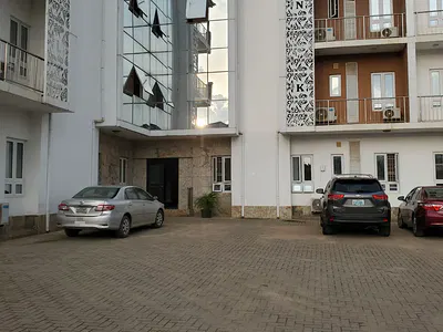 Luxury & Furnished 2-Bedroom Apartment