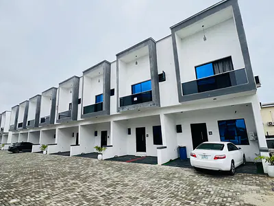 The Executive Choice: Modern 3 Bedroom Terraced Duplex