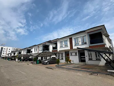 4 Bedroom Terrace Duplex