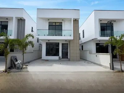 4 Bedroom Detached Duplex with a BQ